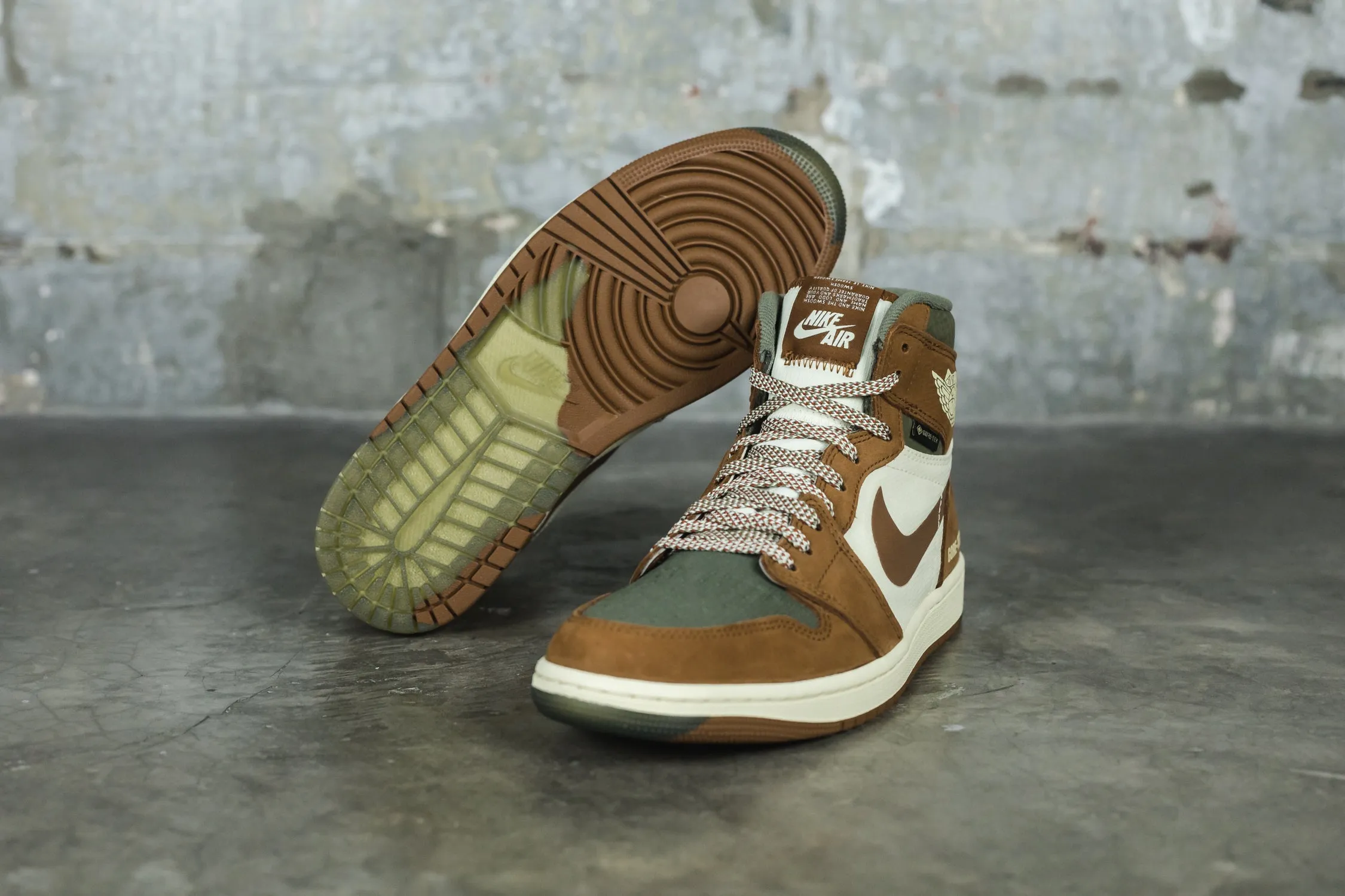 Air Jordan 1 Element Gore-Tex 'Legend Coffee'