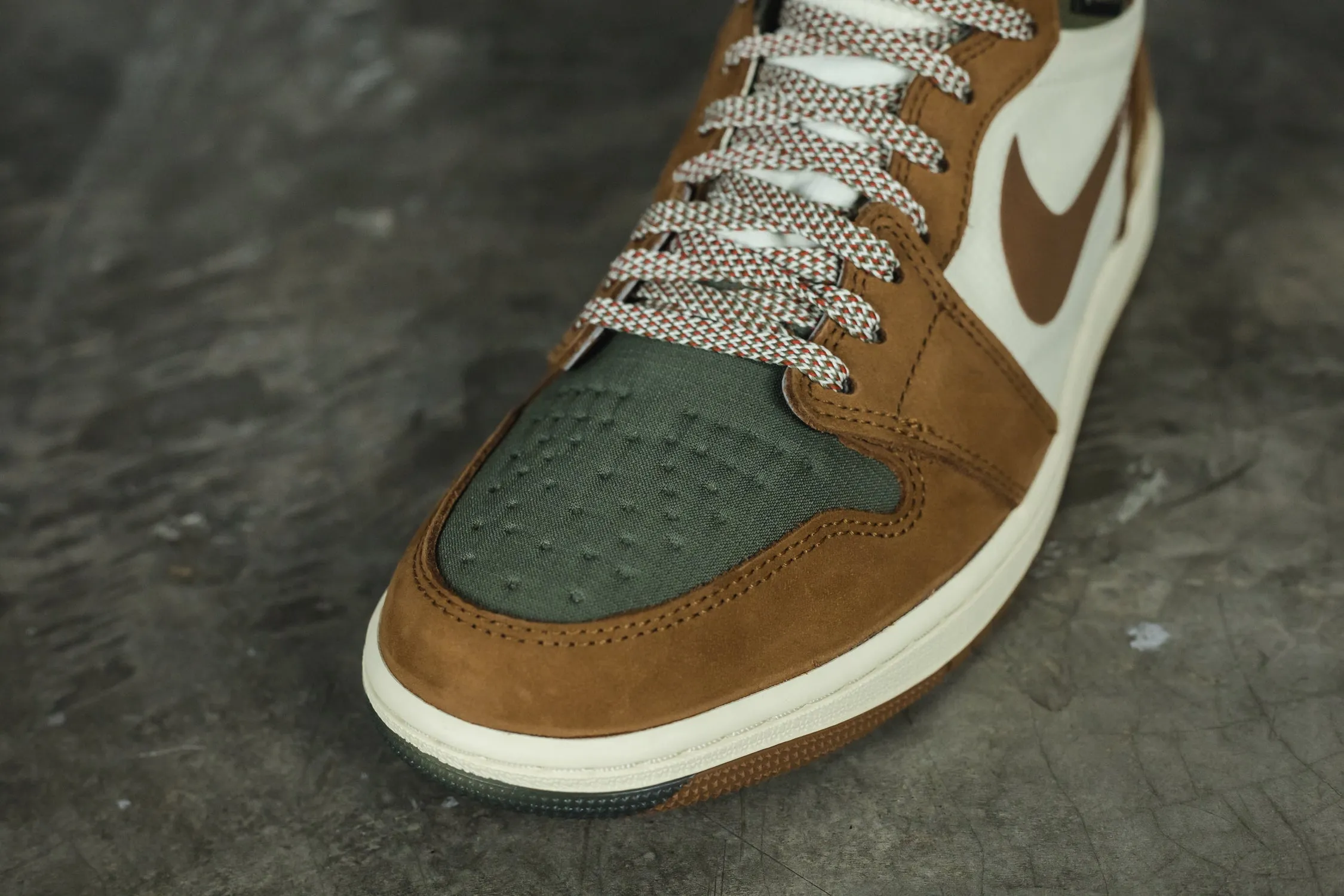 Air Jordan 1 Element Gore-Tex 'Legend Coffee'