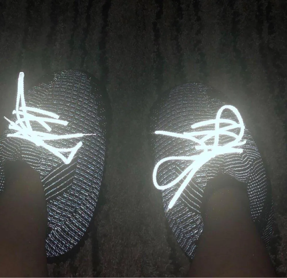 Zapatillas Estar por Casa Yeezy Brillantes