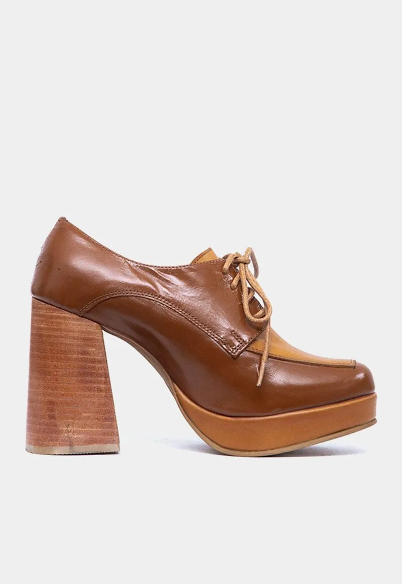 Zapato Mujer / Agata Camel